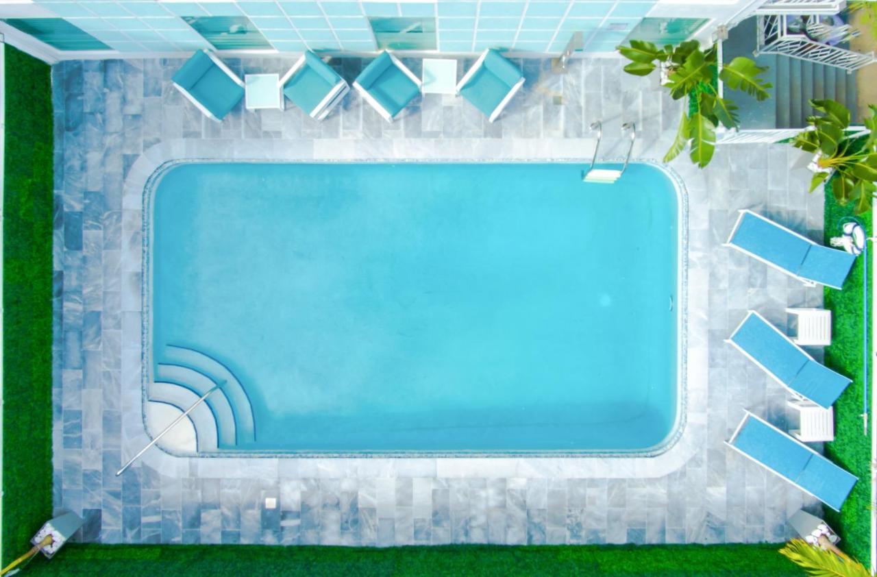 Praia Hotel Boutique & Apartments ไมอามีบีช ภายนอก รูปภาพ