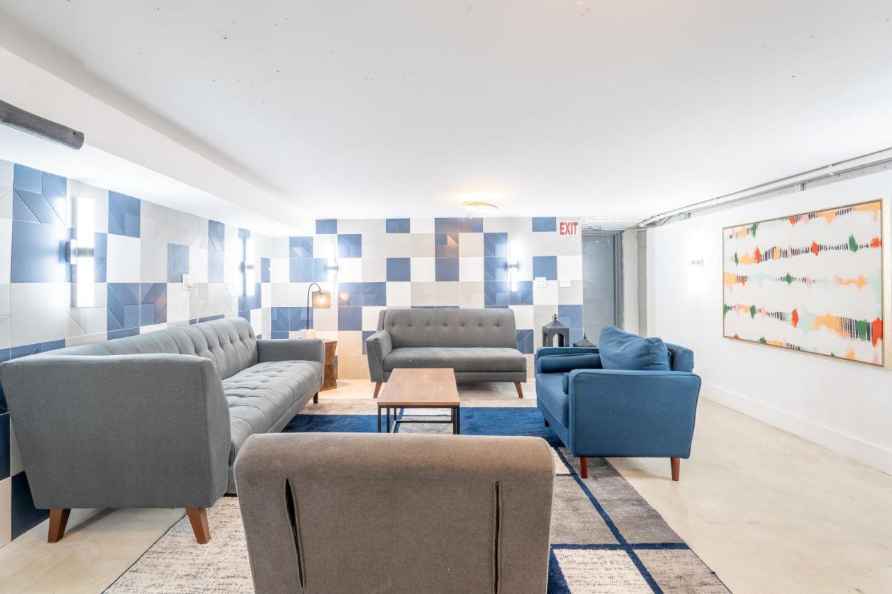 Praia Hotel Boutique & Apartments ไมอามีบีช ภายนอก รูปภาพ